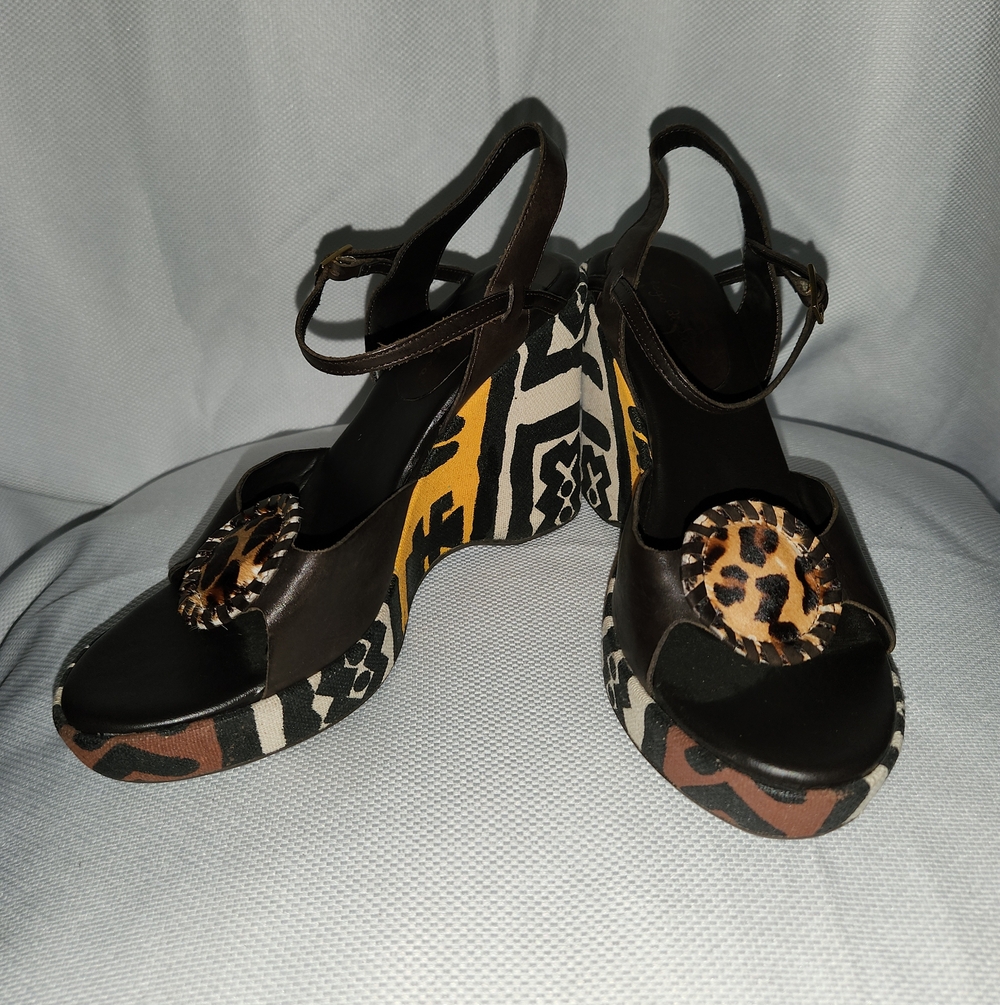 DIEGO di LUCCA PLATFORM WEDGE HEEL SANDALS SHOES BROWN TRIBAL ETHNIC  Sz 10